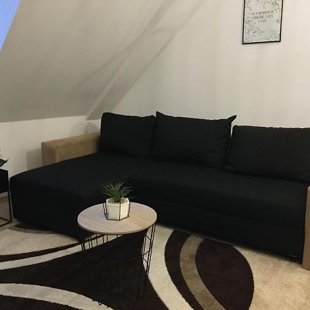 Queen Apartman Debrecen Buitenkant foto