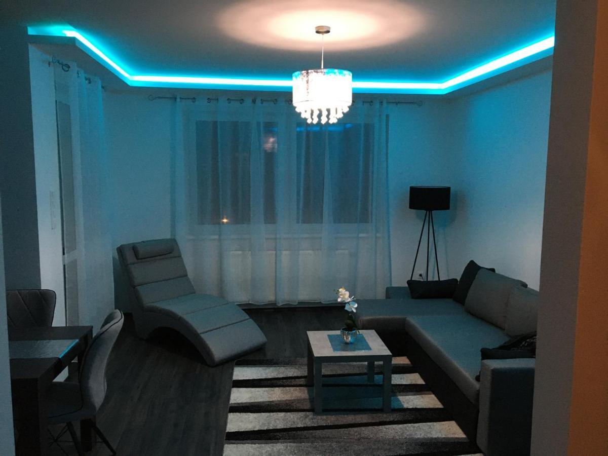 Queen Apartman Debrecen Buitenkant foto