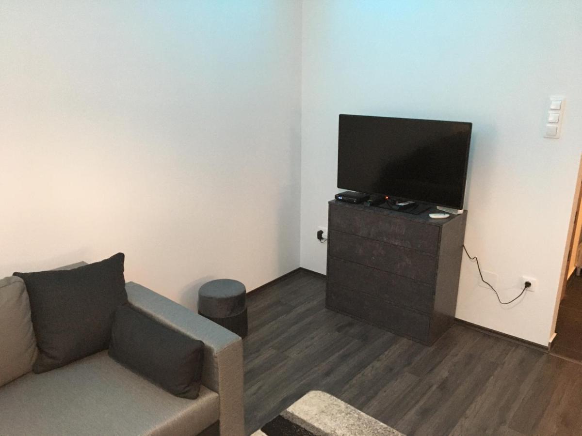 Queen Apartman Debrecen Buitenkant foto