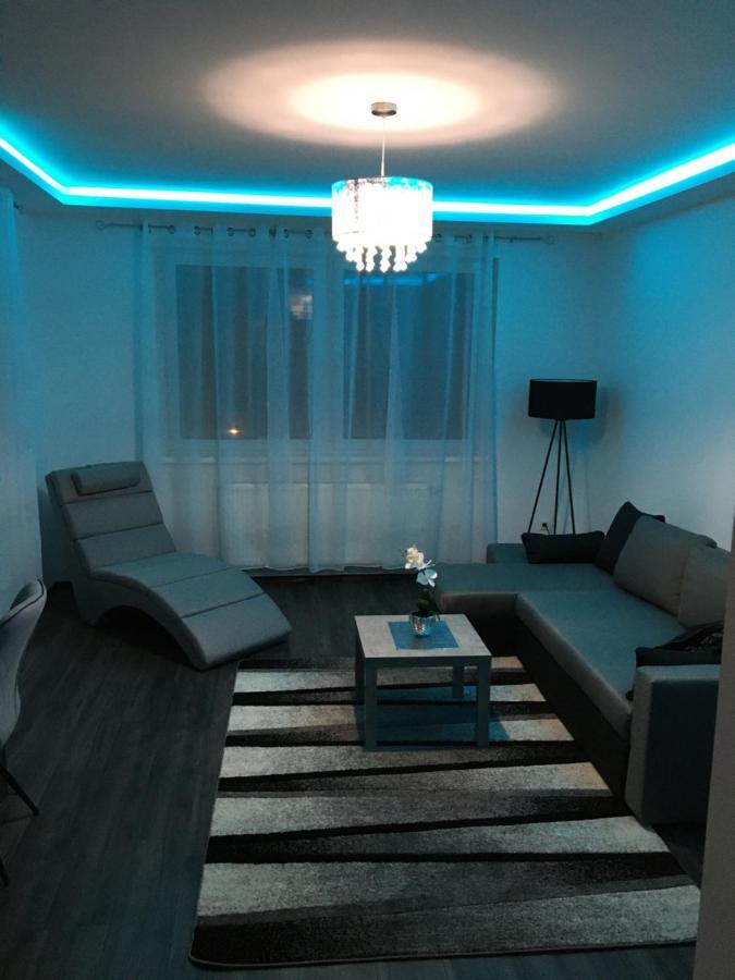Queen Apartman Debrecen Buitenkant foto