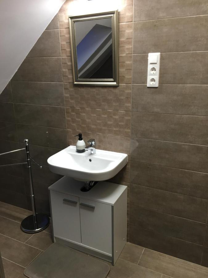 Queen Apartman Debrecen Buitenkant foto