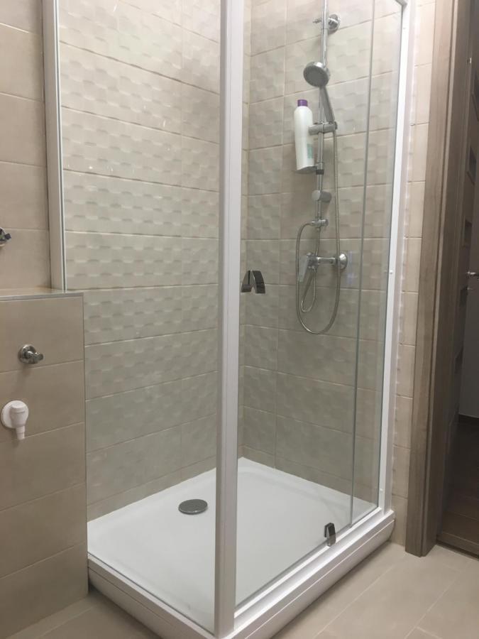 Queen Apartman Debrecen Buitenkant foto
